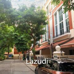 4 Bed 4 Bath 370 SQ.M Baan Klang Krung Thonglor