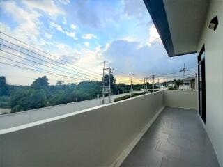 5Bedrooms House in Huay Yai for Sale