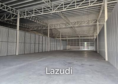 Exclusive 850 SQ.M Prime Warehouse Space: Rama 4 Lotus Intersection