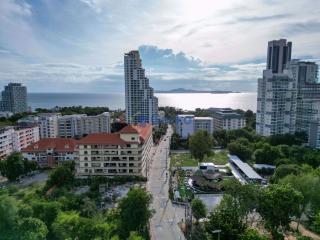 2 Bedrooms Condo in Nordic Park Hill Pratumnak C011039