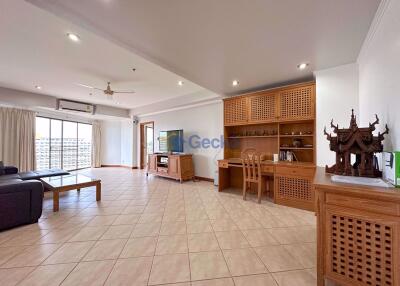 3 Bedrooms Condo in View Talay 2 Jomtien C011038