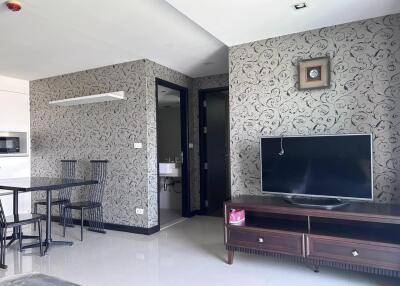 2 Bedrooms 2 Bathrooms Size 70sqm. Le Nice Ekamai for Rent 35,000 THB