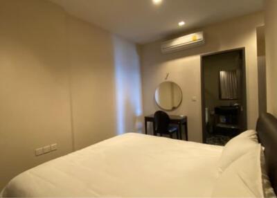 2 Bedrooms 2 Bathrooms Size 62.22sqm. Edge Sukhumvit 23 for Rent 49,000 THB