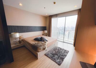 1 Bedroom 1 Bathroom Size 40sqm Sky Walk for Rent 30,000THB