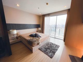 1 Bedroom 1 Bathroom Size 40sqm Sky Walk for Rent 30,000THB