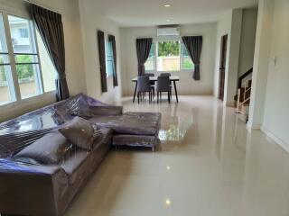 3-Bedroom Home: Laguna Home 10, Nong Chom Prime Location