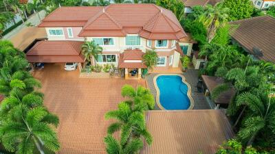 5 Bed House For Sale In East Pattaya