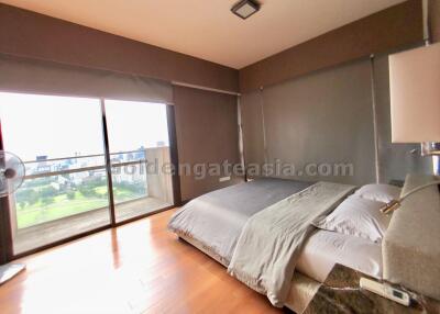 Hansar Condominium Ratchdamri- 2-Bedrooms for rent