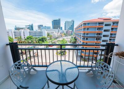 1 Bed Condo For Sale In Central Pattaya - The Avenue Pattaya