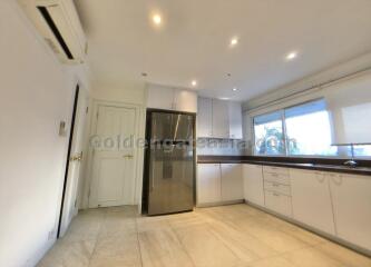 3 Bedrooms Duplex Condo with huge outdoor terrace - Ploenchit, Lumphini