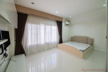 3 Bed House For Sale In East Pattaya - Tropical Village