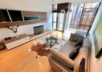 2-Bedroom Condo on high floor - Athenee Residence - Ploenchit BTS