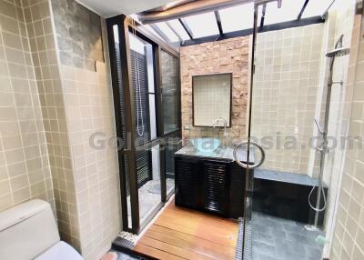 Single House with big Garden - Sathorn-Naradhiwas Rajanagarindra