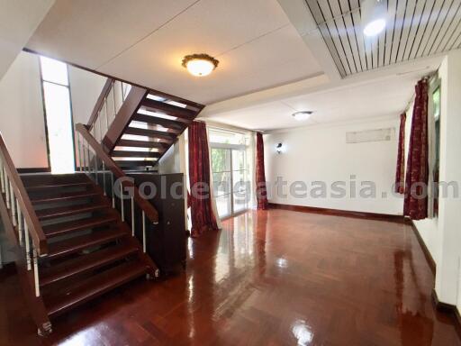 Single House with big Garden - Sathorn-Naradhiwas Rajanagarindra