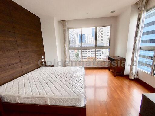 3-Bedrooms modern family-friendly apartment - Asok BTS