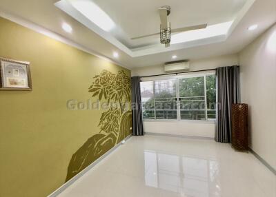 4-Bedroom House with Garden - Sukhumvit soi 49