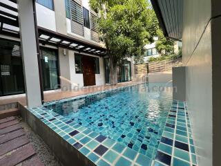 3-Bedroom Modern House with Private Swimming Pool - Sukhumvit soi 49