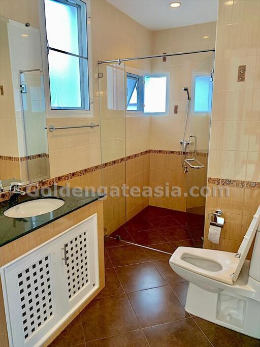 4-Bedrooms single House with Private Swimming Pool - Phrom Phong (Sukhumvit 39)