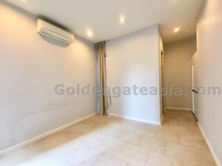 Single Modern House with Private Swimming Pool to Rent - Thonglor BTS