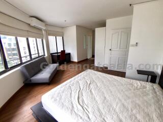 2-Bedrooms spacious condo with balcony  - Thonglor BTS