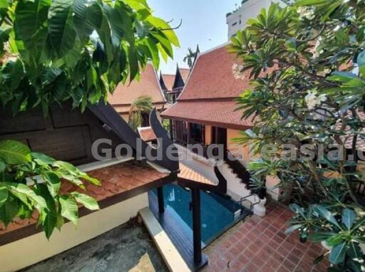 3-Bedrooms Thai Style Modern House with private pool in secure compound - Ekamai BTS