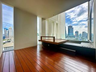 4-bedroom high-end duplex for sale at The Sukhothai Residences