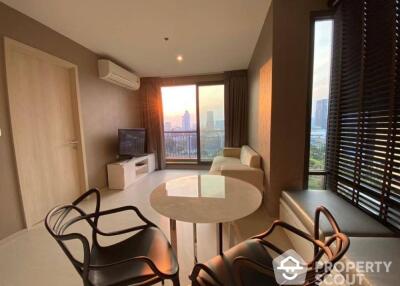 1-BR Condo at Rhythm Sukhumvit 42 near BTS Ekkamai