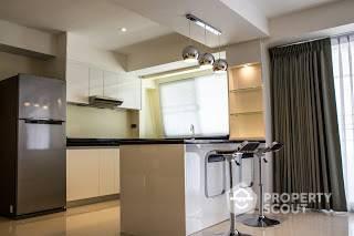 1-BR Condo at Diamond Tower Condominium near BTS Chong Nonsi