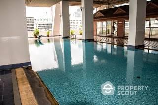 1-BR Condo at Diamond Tower Condominium near BTS Chong Nonsi