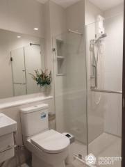 1-BR Condo at Life Asoke - Rama 9 near MRT Phra Ram 9