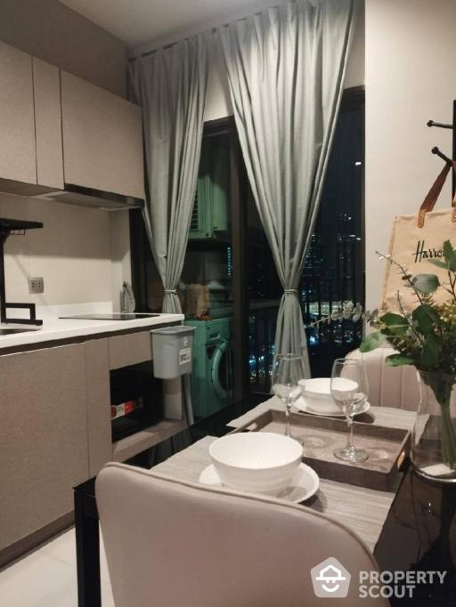 1-BR Condo at Life Asoke - Rama 9 near MRT Phra Ram 9