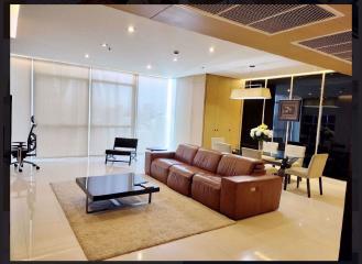 3 bed Condo in Athenee Residence Lumphini Sub District C020344