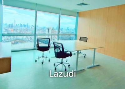 215 SQ.M Office for rent at CW Tower
