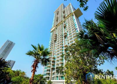 For sale condo 2 bedrooms at The Riviera Wongamat