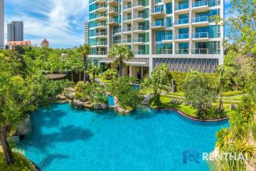 For sale condo 2 bedrooms at The Riviera Wongamat