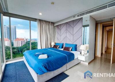 For sale condo 2 bedrooms at The Riviera Wongamat