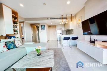 For sale condo 2 bedrooms at The Riviera Wongamat