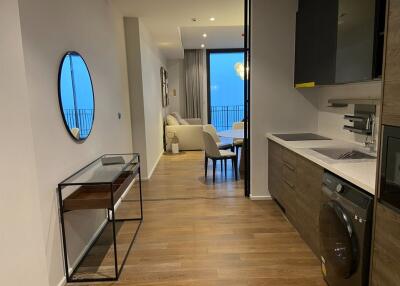 MUNIQ Langsuan – 2 bed