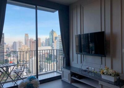 Edge Sukhumvit 23 – 1 bed