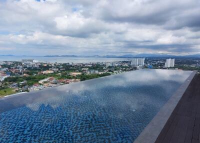 Posh Condo for Sale in North Pattaya