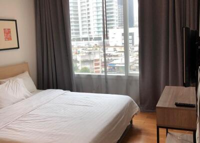 Wind Sukhumvit 23 – 1 bed