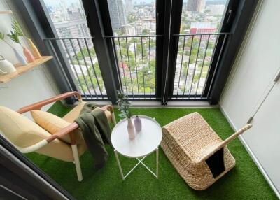 BEATNIQ Sukhumvit 32 – 1 bed