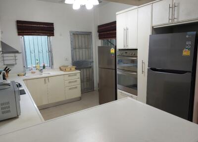 2 Bedrooms For Sale in East Pattaya