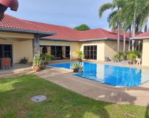 East Pattaya 5 Bedrooms House for Sale