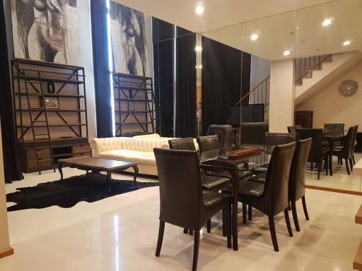 The Emporio Place – 1 bed duplex