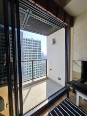 The Lofts Asoke – 1 bed