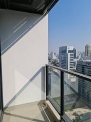 The Lofts Asoke – 1 bed