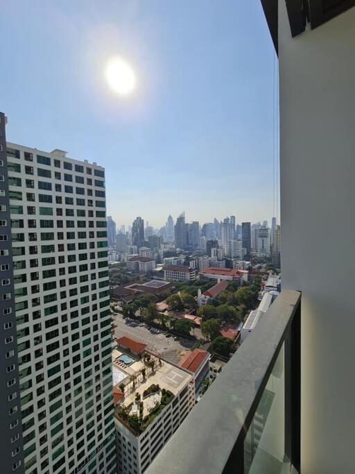 The Lofts Asoke – 1 bed