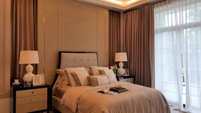 Baan Sansiri Pattanakarn – 4 bed