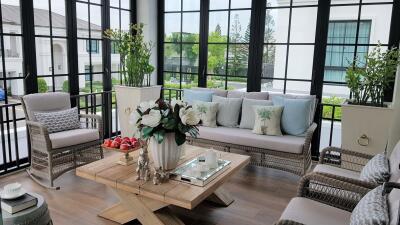 Baan Sansiri Pattanakarn – 4 bed